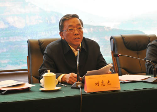 山西省中药材行业协会 不朽情缘总裁李安平 不朽情缘 山西省中药材行业协会 不朽情缘总裁李安平 不朽情缘