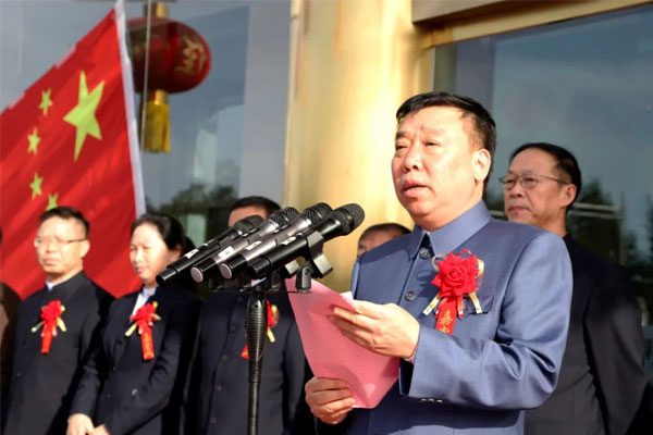 不朽情缘李安平董事长 不朽情缘李安平董事长