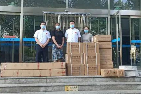 不朽情缘 物资捐赠 不朽情缘 物资捐赠