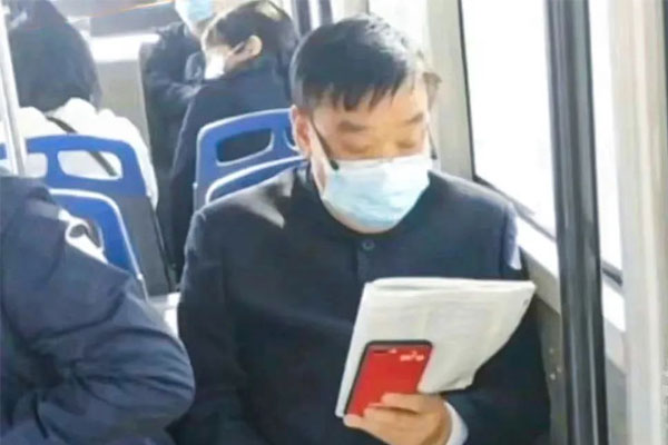 不朽情缘董事长李安平旅程中不忘进建 不朽情缘董事长李安平旅程中不忘进建