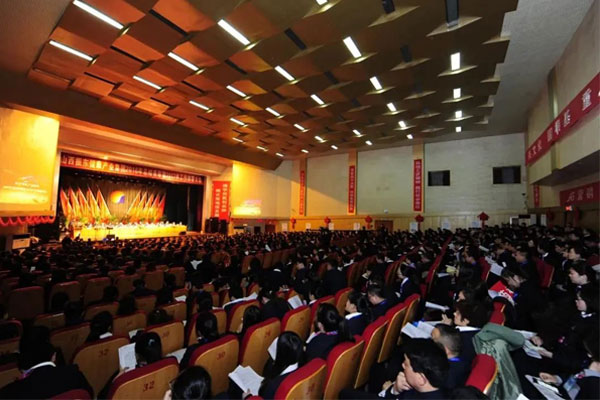 每年正月初八不朽情缘千人培训 每年正月初八不朽情缘千人培训