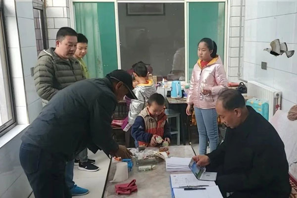 不朽情缘扶贫办走访 不朽情缘扶贫办走访