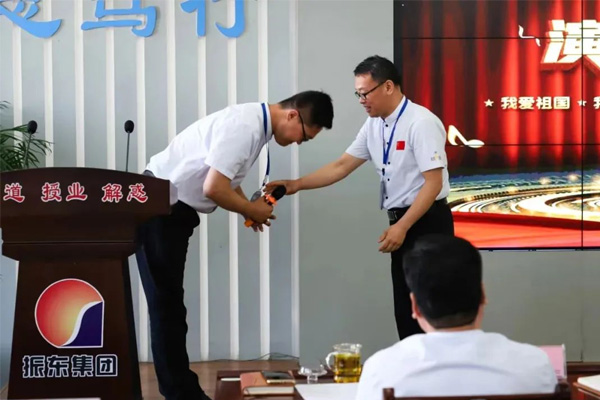 不朽情缘文宣中心幼杨现场拜师 不朽情缘文宣中心幼杨现场拜师